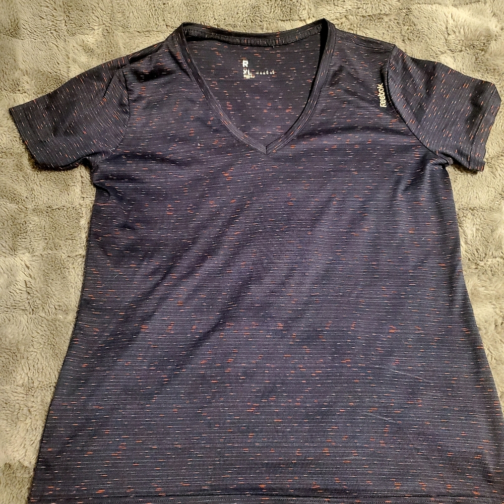 Womens active wear t-shirt size XL